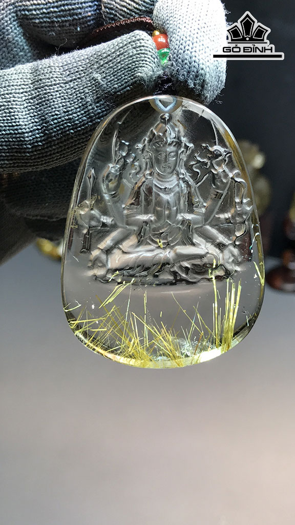 Mặt Dây Chuyền Thiên Thủ Thiên Nhãn Đá Thạch Anh Tóc Vàng Cao 57,8 Ngang 44,2 Sâu 10,3 (mm) 47,4gr