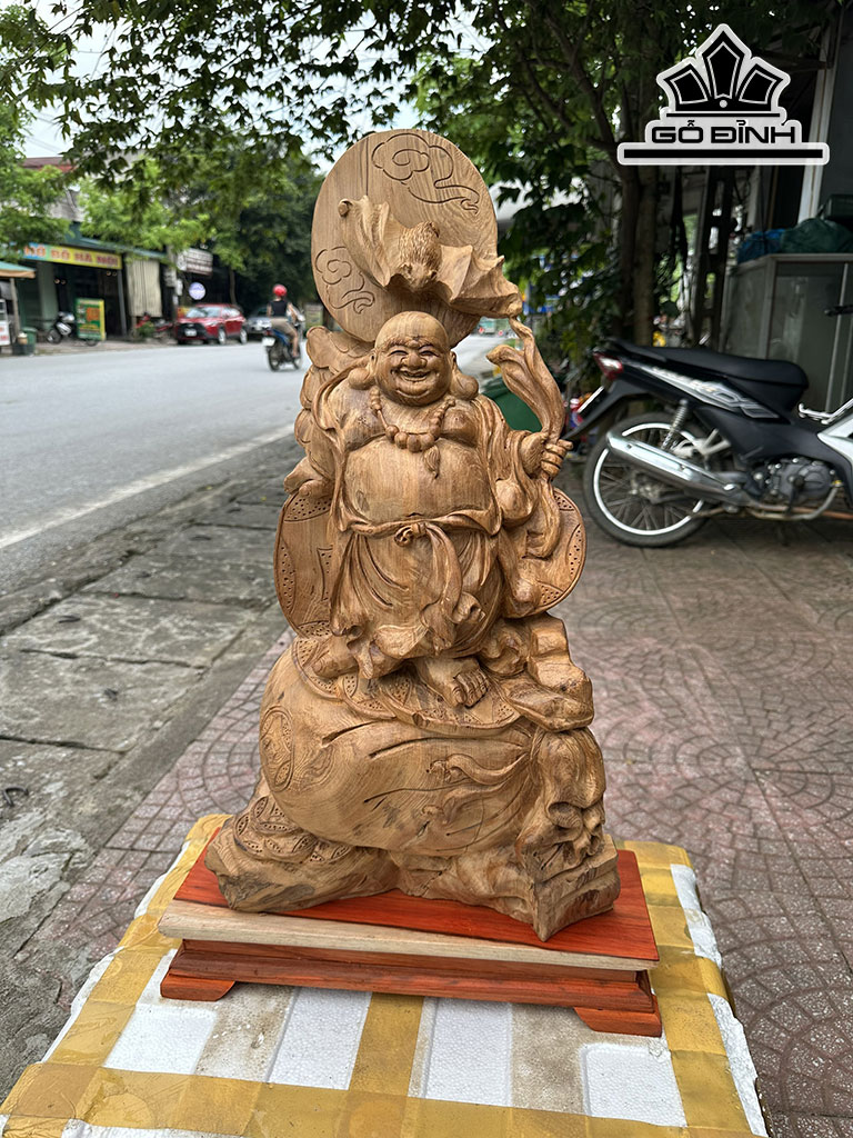 Tượng Phật Di Lặc Gỗ Ngọc Am Hà Giang Cao 70 Ngang 42 Sâu 18 (cm)