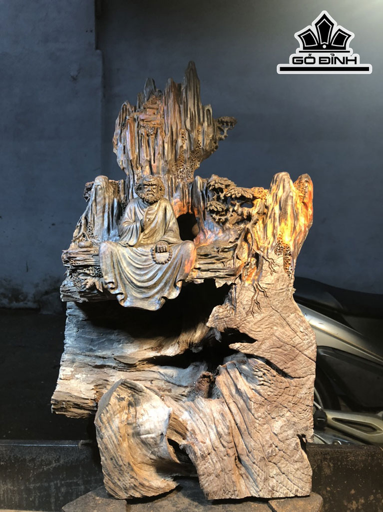 Tượng Đạt Ma Sư Tổ Gỗ Trắc Cao 55 Ngang 33 Sâu 20 (cm)