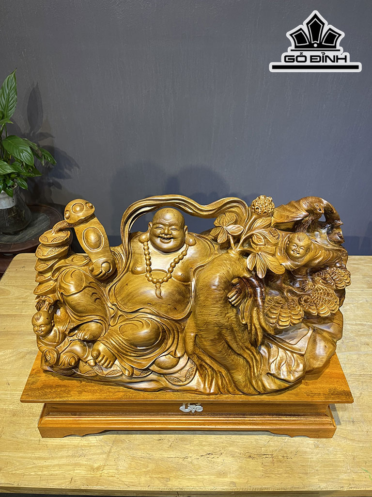 Tượng Phật Di Lặc Gỗ Bách Xanh Ngang 50 Cao 28 Sâu 22 (cm)