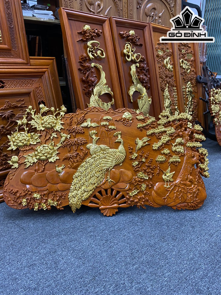 Tranh Quạt Chim Công Gỗ Hương Cao 58 Ngang 108 Sâu 3 (cm)