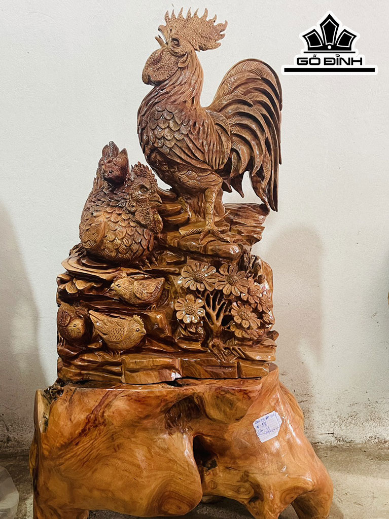 Tượng Gia Đình Gà Gỗ Xá Xị Cao 83 Ngang 55 Sâu 30 (cm)