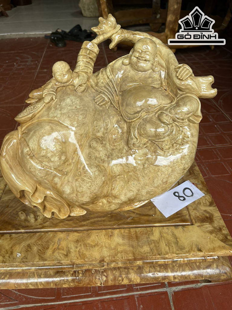 Tượng Phật Di Lặc Gỗ Nu Nghiến Cao 31 Ngang 34 Sâu 16 (cm)