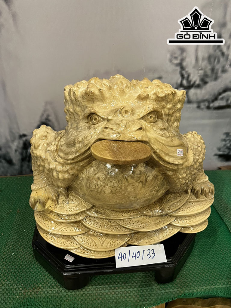 Tượng Thiềm Thừ Gỗ Nu Nghiến Cao 33 Ngang 40 Sâu 40 (cm)