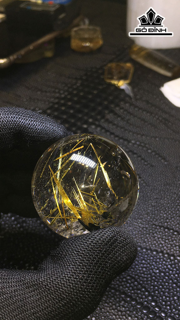 Bi Cầu Đá Thạch Anh Tóc Vàng Đường Kính Hạt 42,7 (mm) 107,7gr