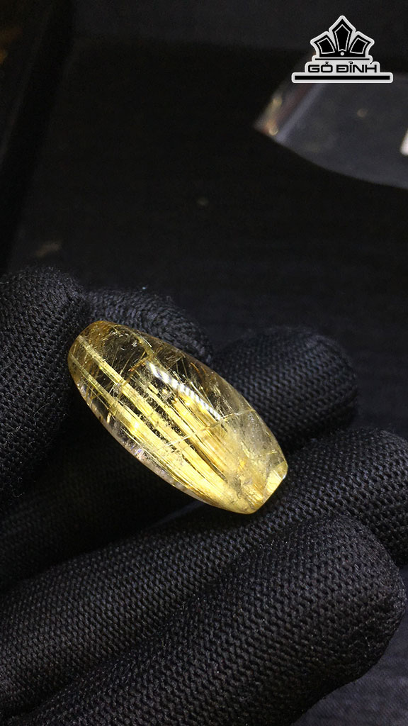 Lu Thống Đá Thạch Anh Tóc Vàng Cao 31,1 Ngang 14,7 Sâu 13,8 (mm) 9,3gr