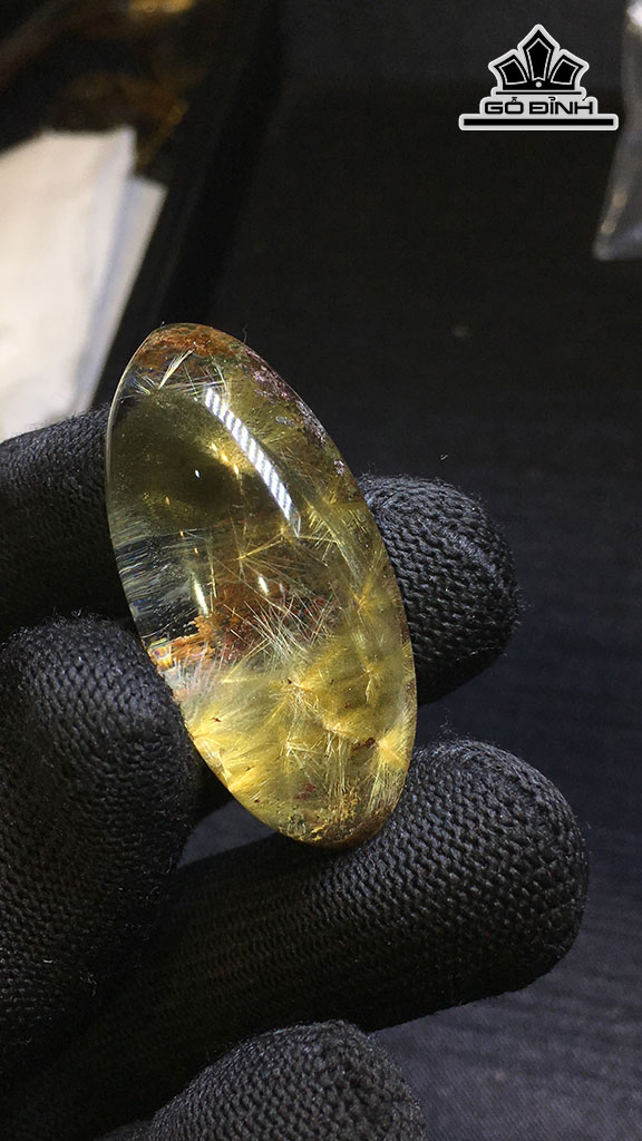 Mặt Trơn Hoa Thị Đá Thạch Anh Tóc Vàng Cao 42,6 Ngang 20,5 Sâu 15,2 (mm) 17,5gr