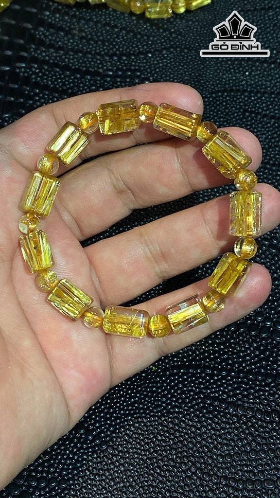 Vòng Tay Đá Thạch Anh Tóc Vàng Cao 11 Ngang 8,5 (mm) 24,5gr