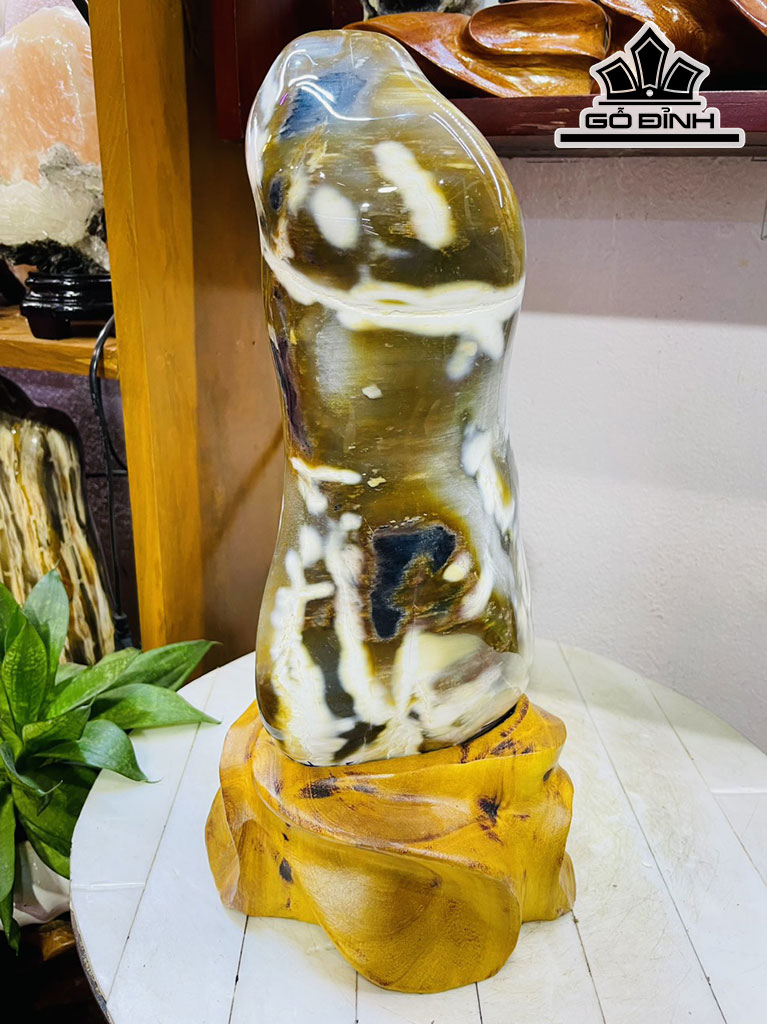 Tác Phẩm Gỗ Hóa Thạch Cao 37 Ngang 14 (cm) 6kg