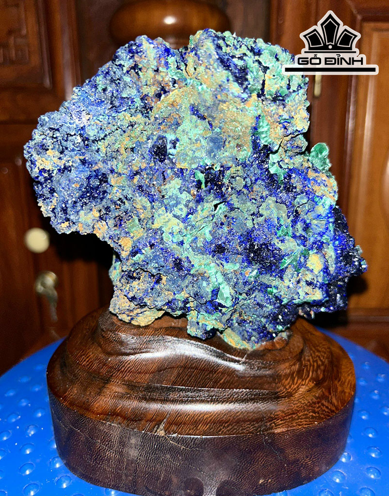 Tác Phẩm Đá Azurite Cao 16 (cm) 2kg