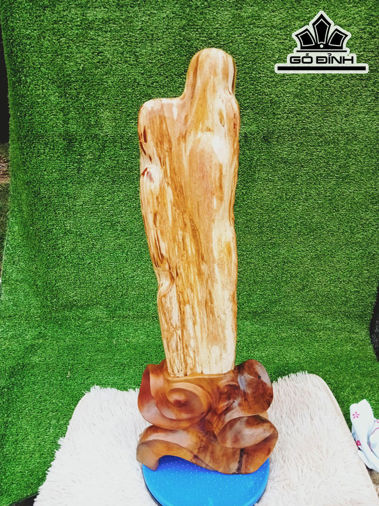 Tác Phẩm Gỗ Hóa Thạch Cao 71 Ngang 15 (cm) 14kg