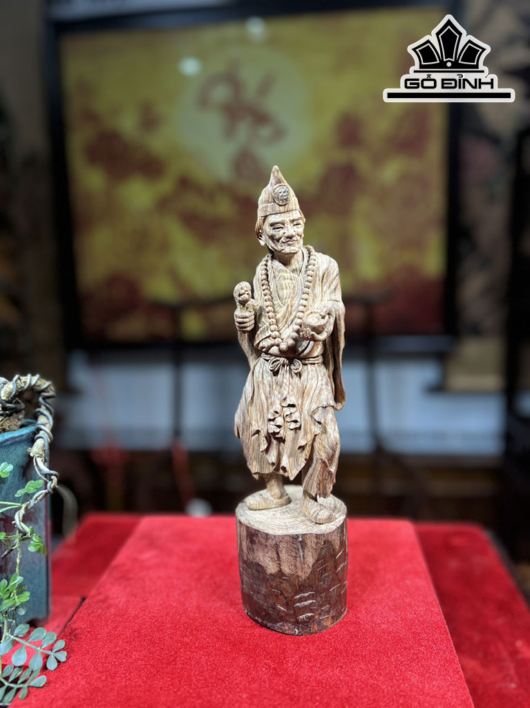 Tượng Tế Công Gỗ Sưa Cao 30 Ngang 8 Sâu 8 (cm)