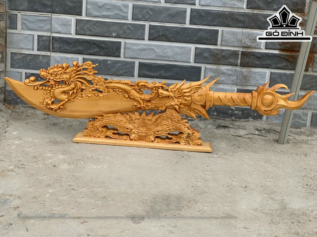 Cây Đao Gỗ Pơ Mu Cao 26 Ngang 85 Sâu 3 ( cm)