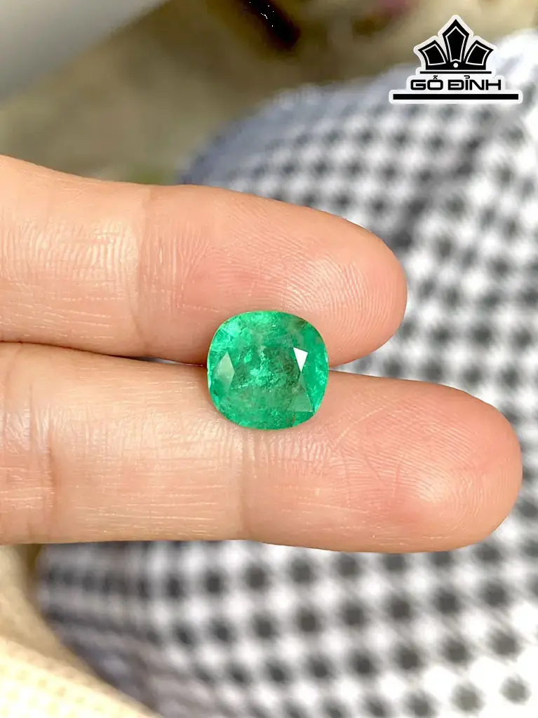 Viên Ngọc Đá Emerald Cao 10 Ngang 10 Sâu 6 (mm) 3,47cts