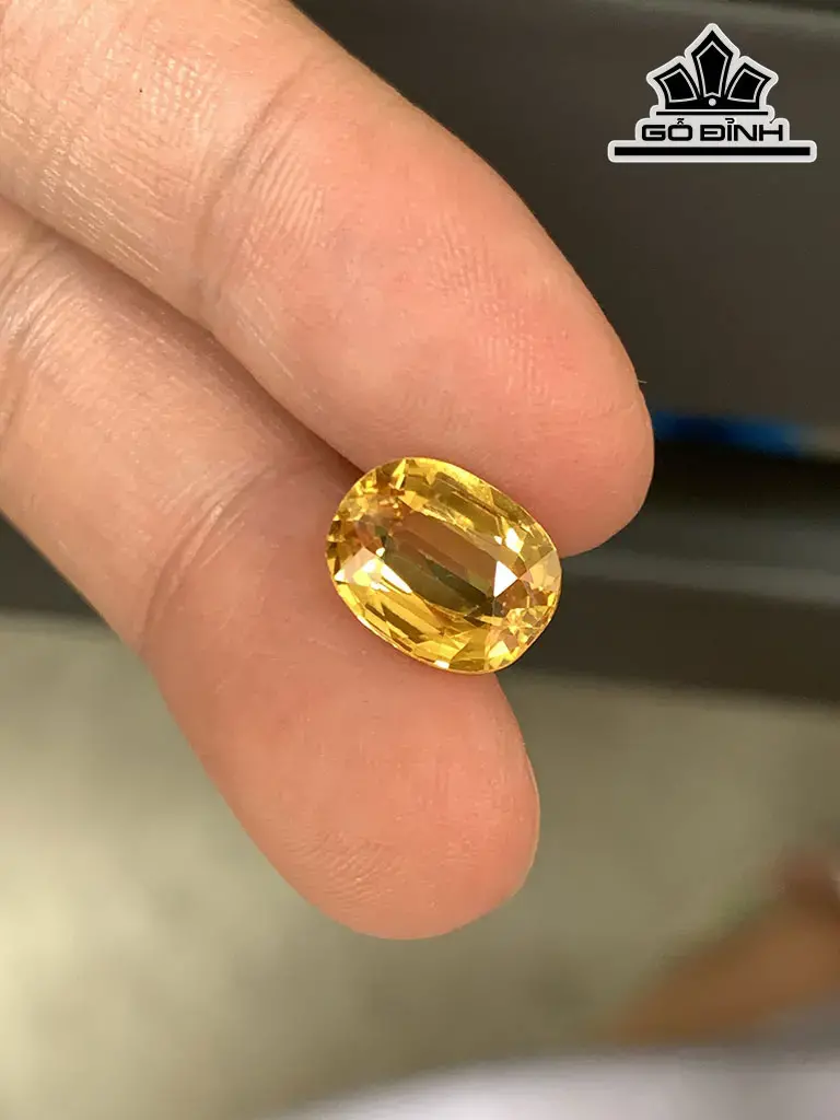 Viên Ngọc Đá Sapphire Cao 10,5 Ngang 8 Sâu 5 (mm) 3,96cts