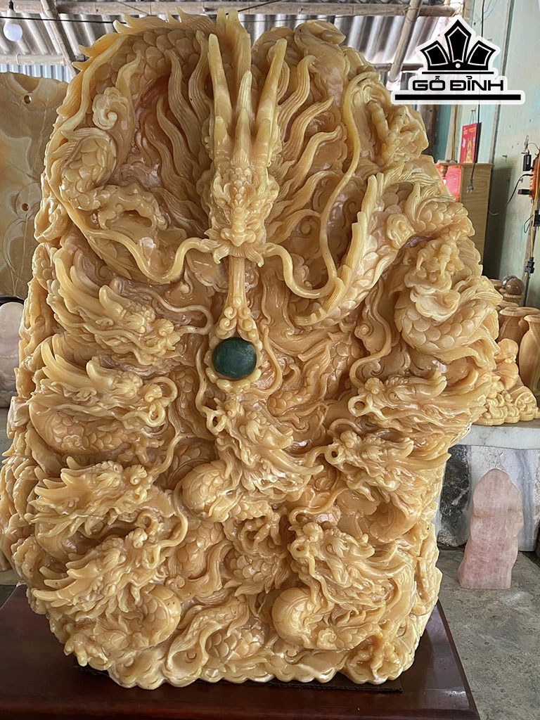 Tác Phẩm Cửu Long Đá Ngọc Hoàng Long Cao 168 Ngang 79 (cm)