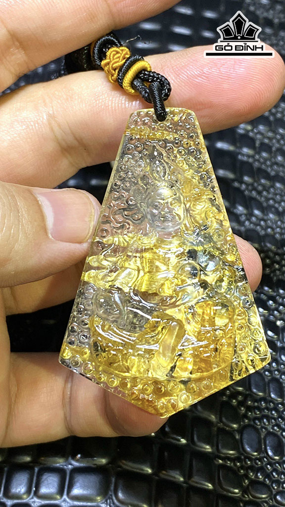 Mặt Dây Chuyền Hoàng Thần Tài Đá Thạch Anh Tóc Vàng Cao 59 Ngang 39,6 Sâu 11 (mm) 27,5gr