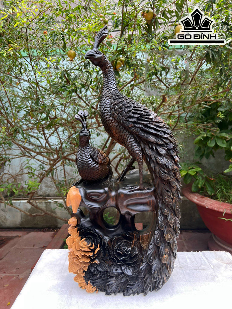Tượng Chim Gỗ Mun Hoa Cao 63 Ngang 28 Sâu 13 (cm)