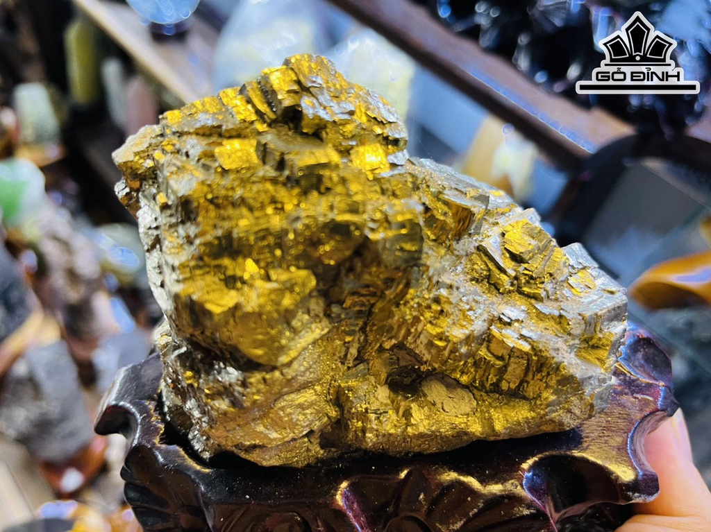 Tác Phẩm Thiềm Thừ Đá Pyrite 1,28kg