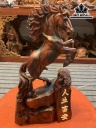 Tượng Ngựa Phong Thủy (Nhất Mã Phi Thiên) Gỗ Trắc Cao 48 Ngang 27 Sâu 13 (cm)