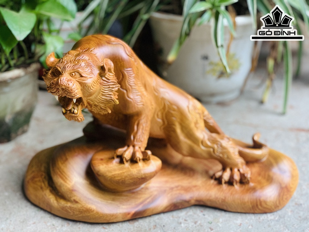 Tượng Hổ Phong Thủy Gỗ Hương Cao 23 Ngang 36 Sâu 20 (cm)