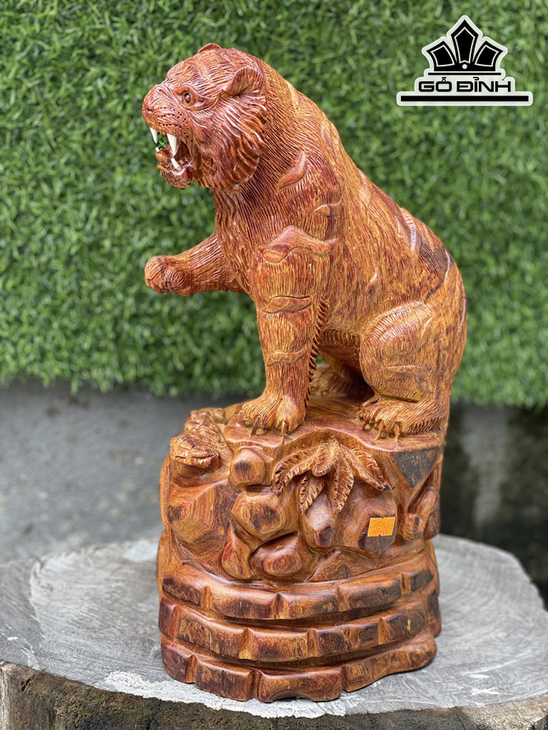 Tượng Hổ Phong Thủy Gỗ Cẩm Cao 40 Ngang 25 Sâu 18 (cm)