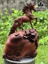 Tượng Ngựa Phong Thủy (Nhất Mã Phi Thiên) Gỗ Trắc Cao 45 Ngang 30 Sâu 20 (cm)
