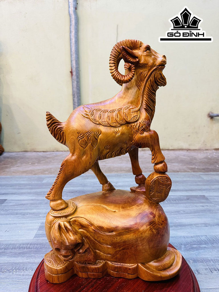Tượng Nhất Dương Gỗ Hương Cao 60 Ngang 36 Sâu 25 (cm)