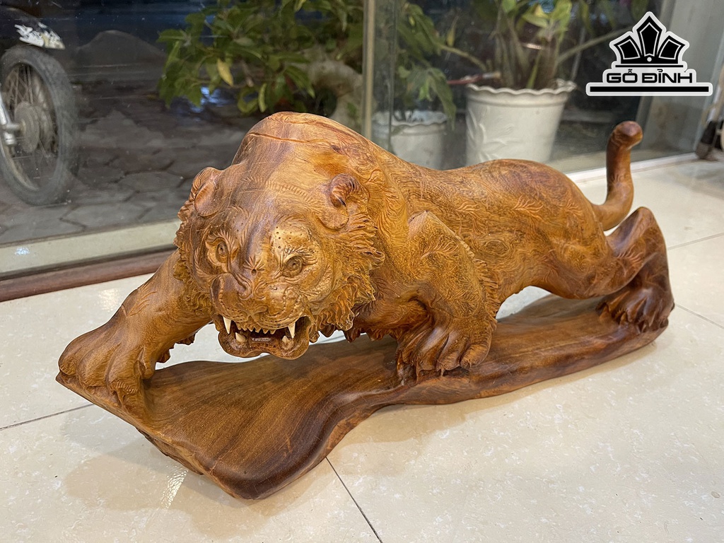 Tượng Hổ Phong Thủy Gỗ Hương Cao 27 Ngang 55 Sâu 16 (cm)