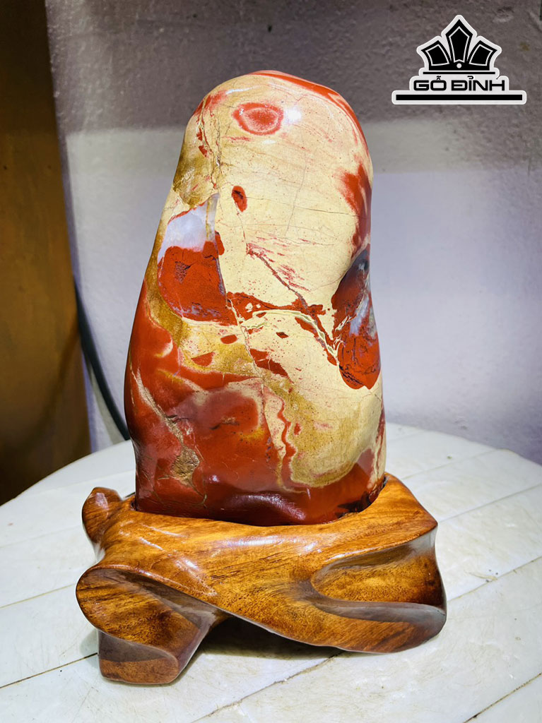 Tác Phẩm Đá Jatpo Cao 24 Ngang 12 (cm) 1,8kg