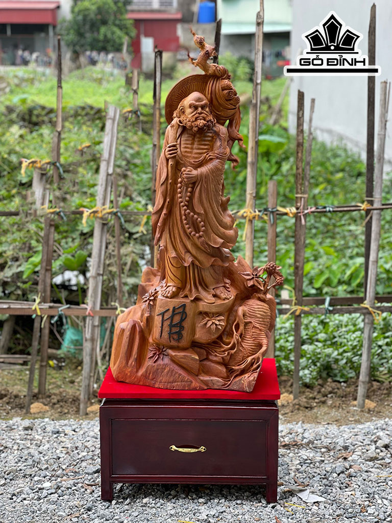 Tượng Đạt Ma Sư Tổ Gỗ Hương Cao 166 Ngang 60 Sâu 40 (cm)