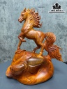Tượng Ngựa Phong Thủy (Nhất Mã Phi Thiên) Gỗ Hương Cao 42 Ngang 36 Sâu 20 (cm)