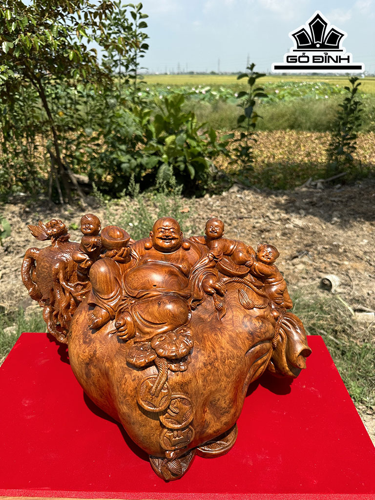 Tượng Phật Di Lặc Tam Phúc Gỗ Nu Hương Cao 30 Ngang 51 Sâu 34 (cm)