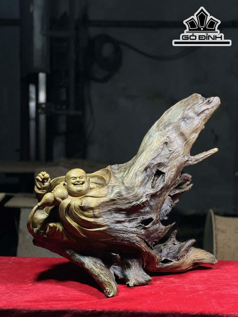 Tượng Phật Di Lặc Gỗ Lũa Bách Xanh Cao 55 Ngang 58 Sâu 30 (cm)