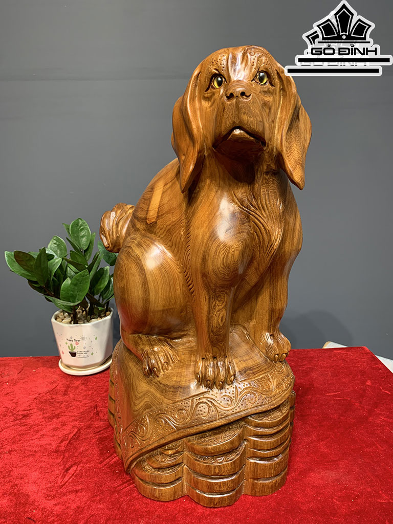 Tượng Chó Gỗ Ngọc Am Cao 47 Ngang 29 Sâu 22 (cm)