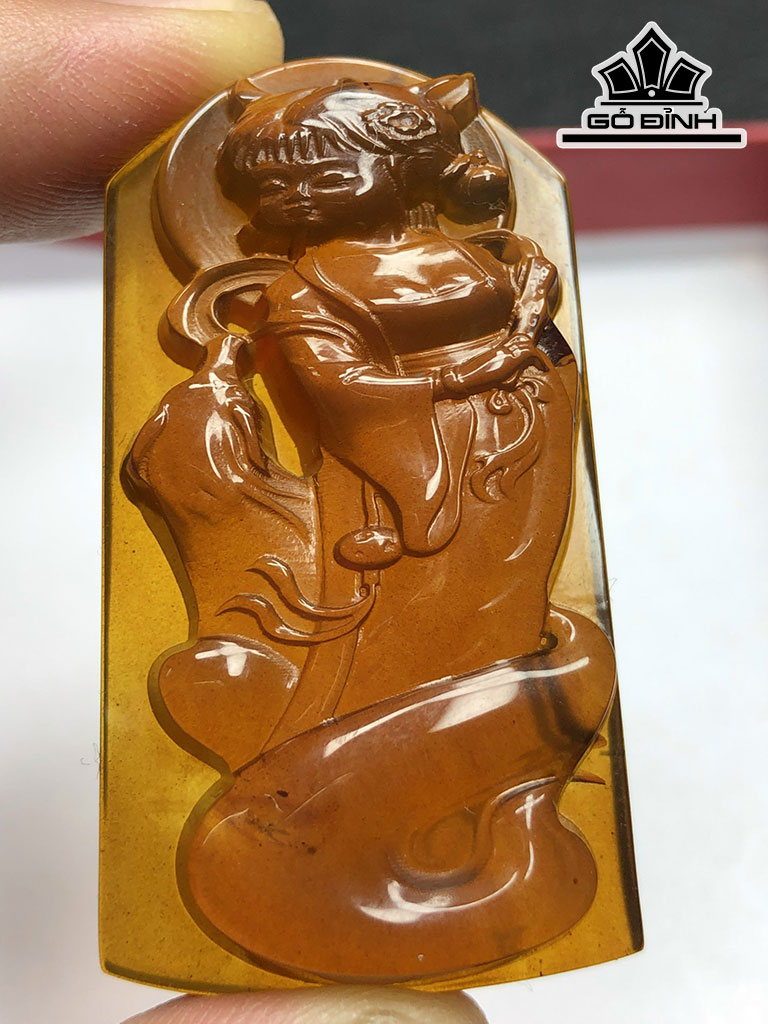 Mặt Dây Chuyền Đá Hổ Phách Cao 49 Ngang 12  (mm) 10,8gr