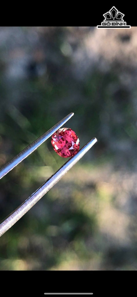 Viên Đá Spinel Đỏ 0,8cts