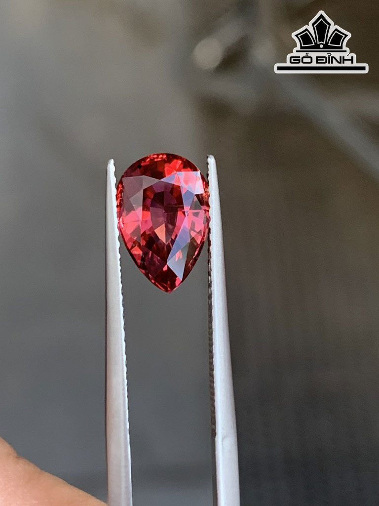 Viên Đá Spinel Đỏ Cam 2,52cts