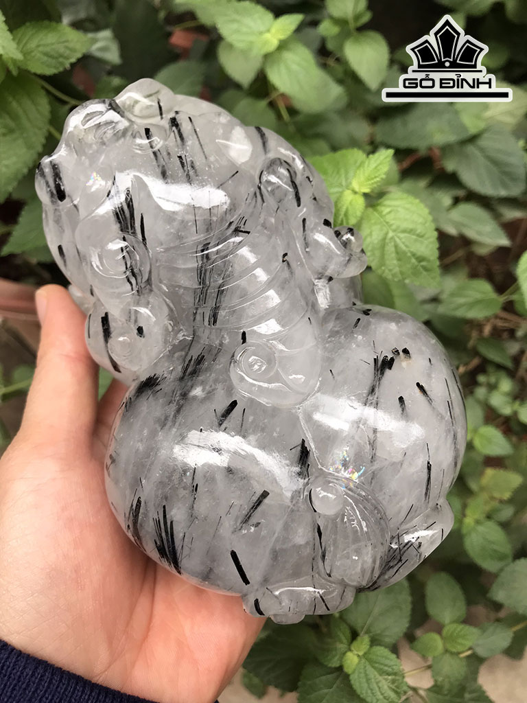 Tinh Thể Đá Thạch Anh Tóc Đen Cao 6.9 Ngang 9.5 Dài 13.2(cm) 1,25kg