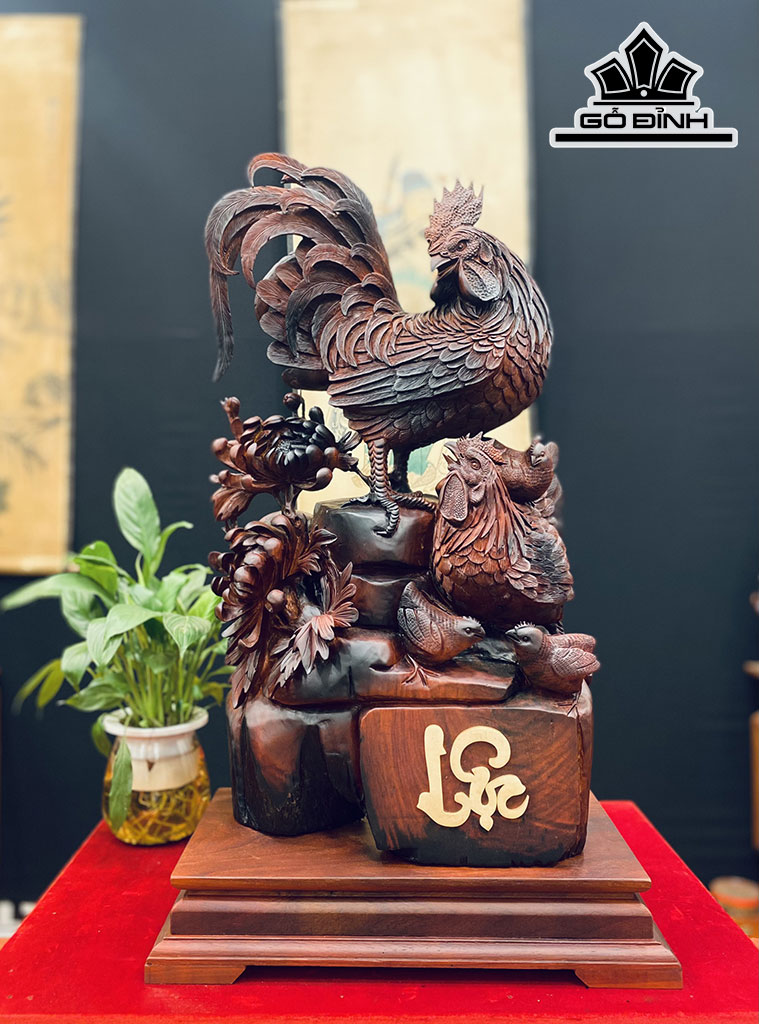 Tượng Gia Đình Gà Gỗ Trắc Cao 60 Ngang 33 Sâu 18 (cm)