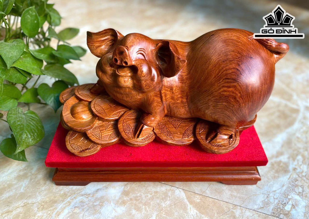 Tượng Heo Gỗ Hương Cao 25 Ngang 36 Sâu 17 (cm)