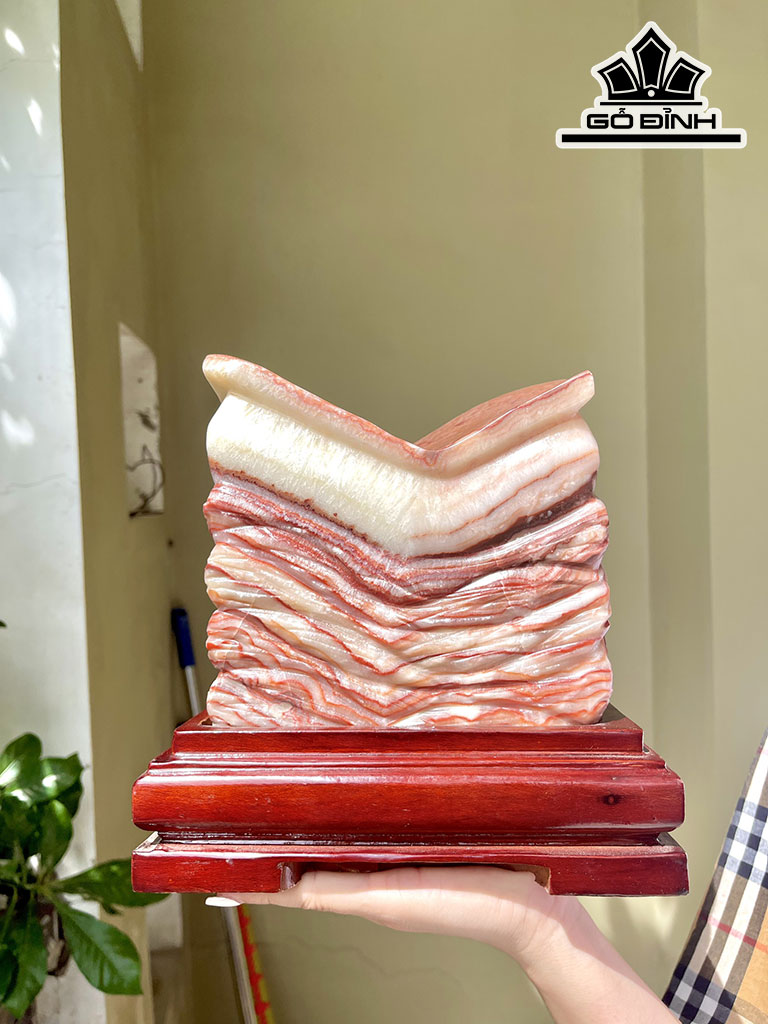 Tác Phẩm Đá Thịt Heo (Canxit) Cao 19 Ngang 20(cm) 3,83kg