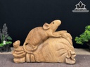 Tượng Chuột Phong Thủy Gỗ Ngọc Am Cao 22 Ngang 32 Sâu 14 (cm)