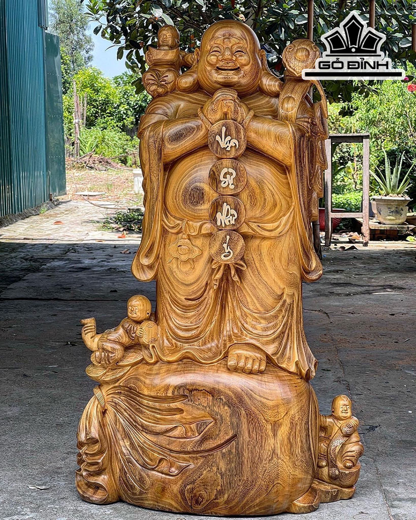Tượng Phật Di Lặc Chúc Phúc Gỗ Cẩm Vàng Cao 108 Ngang 62 Sâu 32 (cm)