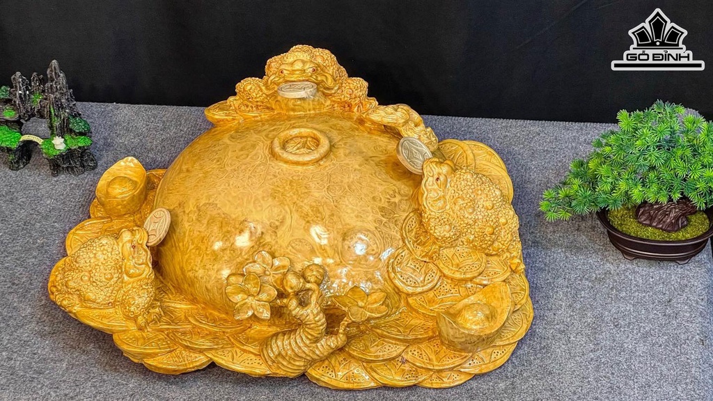 Tượng Tam Cóc Ngậm Tiền Gỗ Nu Kháo Cao 22 Ngang 60 Sâu 45 (cm)