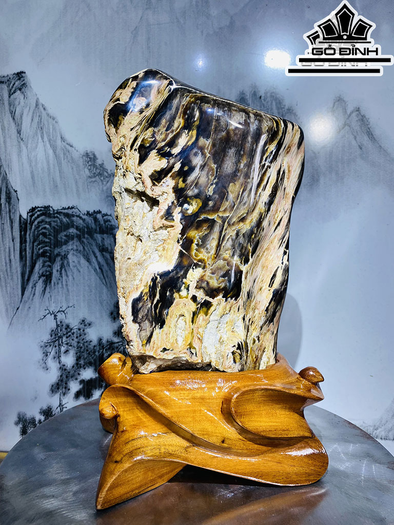 Tác Phẩm Gỗ Hóa Thạch Cao 35 Ngang 23 (cm) 7,5kg
