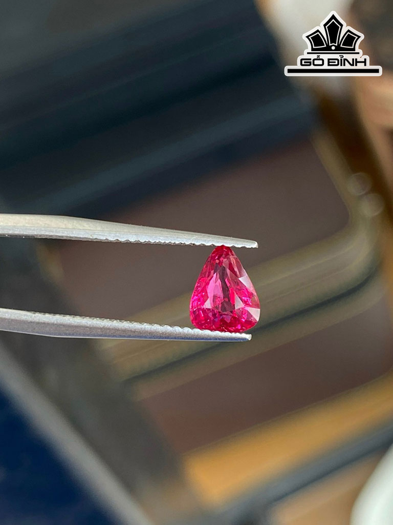 Viên Đá Spinel 1,12cts