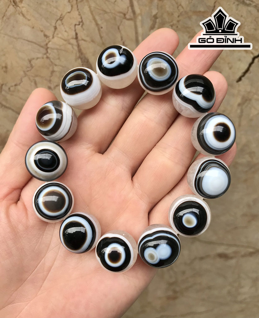 Vòng Tay Đá Mã Não Đường Kính Hạt 18 (mm)
