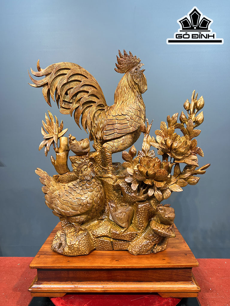 Tượng Gia Đình Gà Gỗ Hương Cao 69 Ngang 58 Sâu 33 (cm)