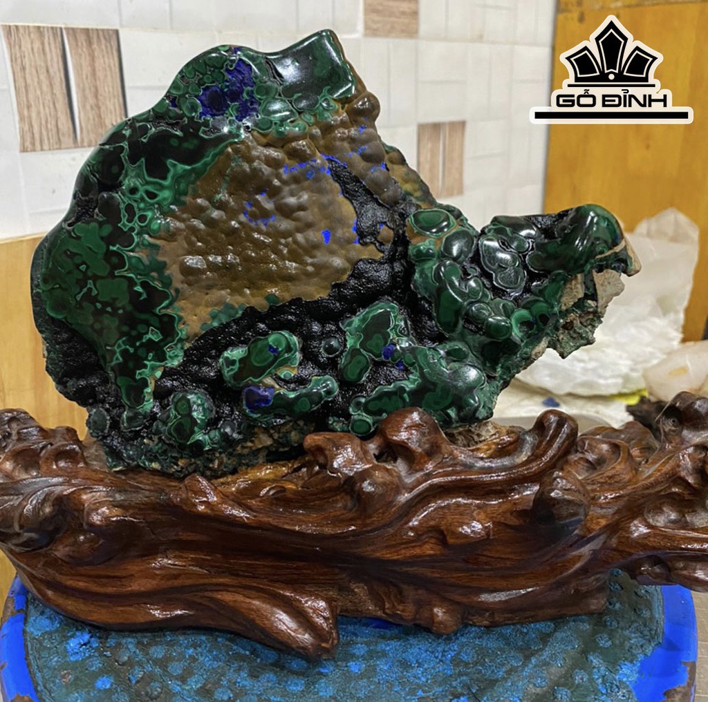Tác Phẩm Đá Malachite Cao 22 Ngang 25 (cm)4,2kg